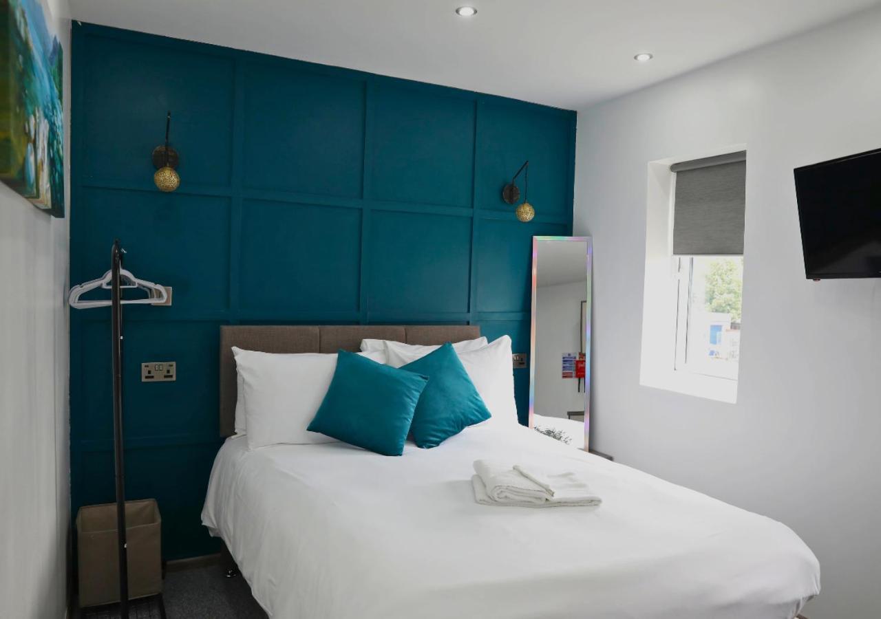 Cb Stays - Private Rooms With Ensuite And Kitchenette In 피터버러 외부 사진